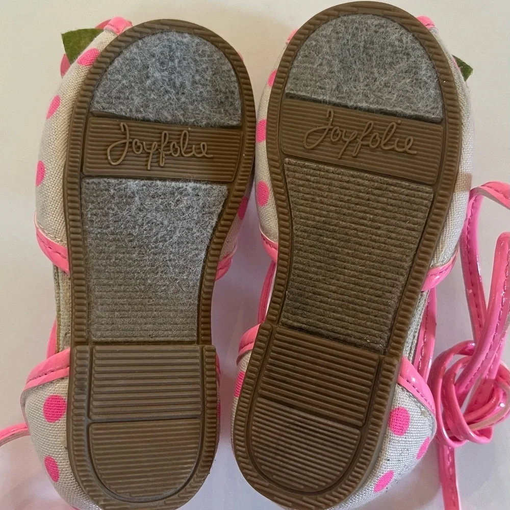 Never worn Joyfolie kaila neon dot peep toe dress shoes baby girl Sz 4